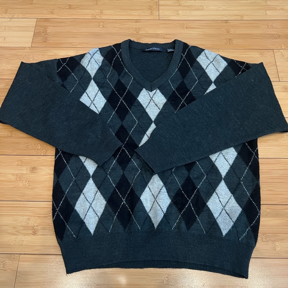 Vintage Today’s Man V Neck Sweater Made In Italy Size M